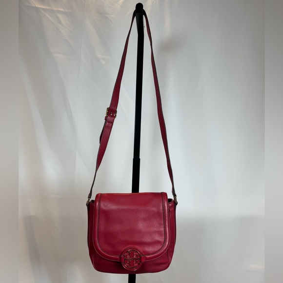 Tory Burch Amanda Round Crossbody Bag Red Pebbled Leather - Picture 2 of 12